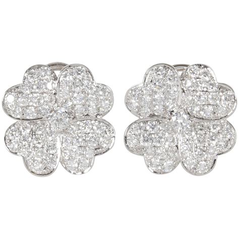 chanel flower earring diamobnds